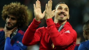 Ibrahimovic ziet verlengen bij Manchester United als 'eerste optie'